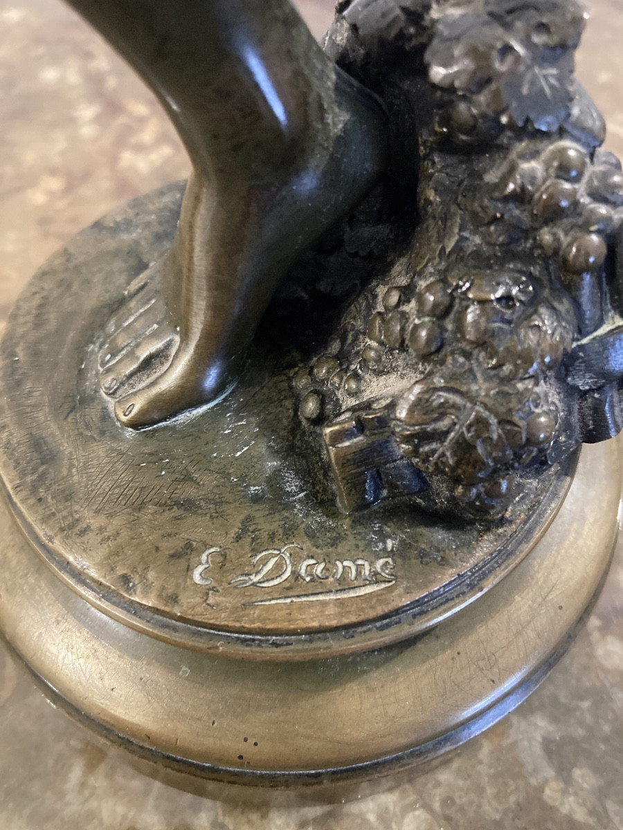 Faune dansant en bronze à patine verte signé E. DAME-photo-2