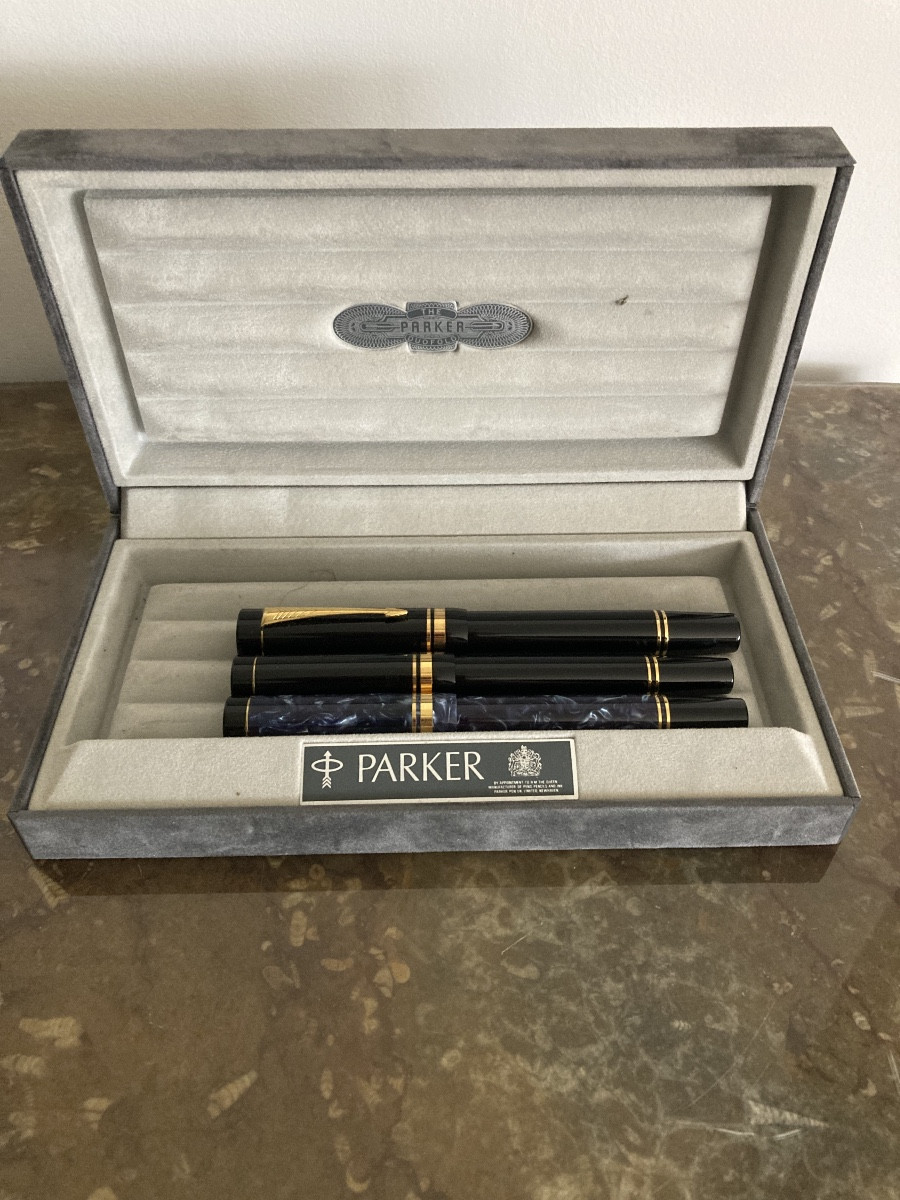 Parker Duofold Gift Set With 18-karat Gold Nibs
