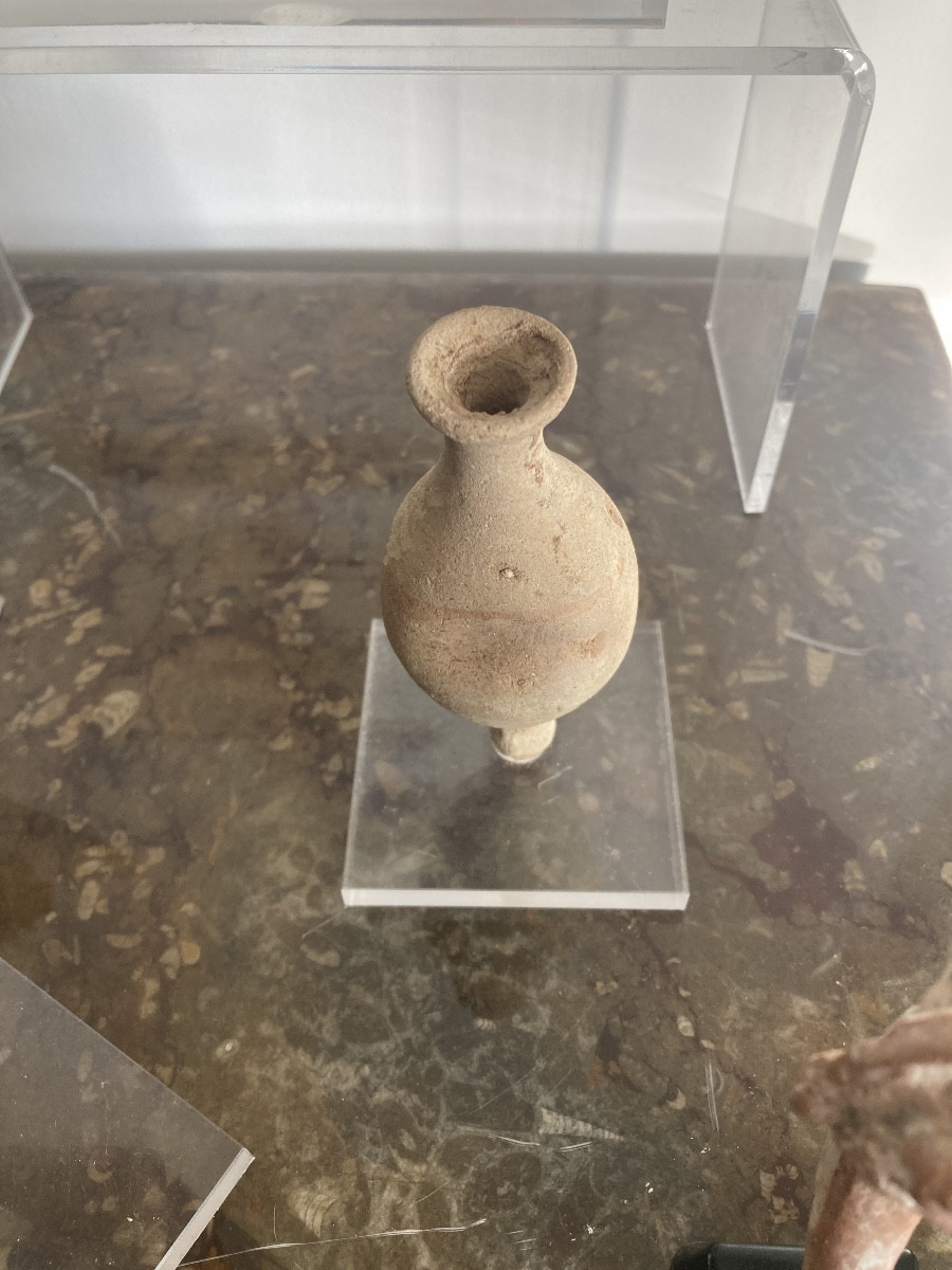 Collection Of South American And Roman Artifacts.-photo-4