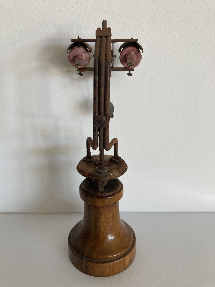 Object Of Curiosity -photo-2