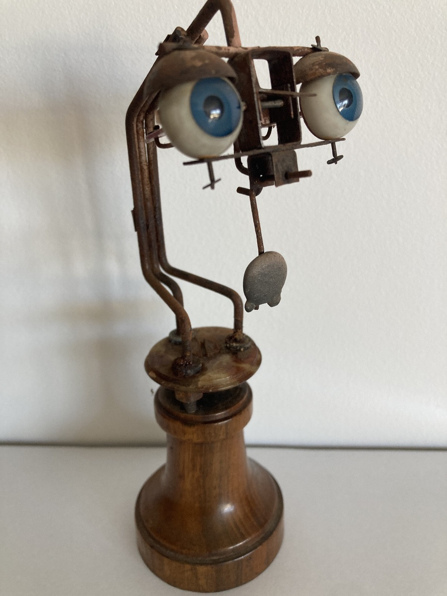 Object Of Curiosity -photo-3