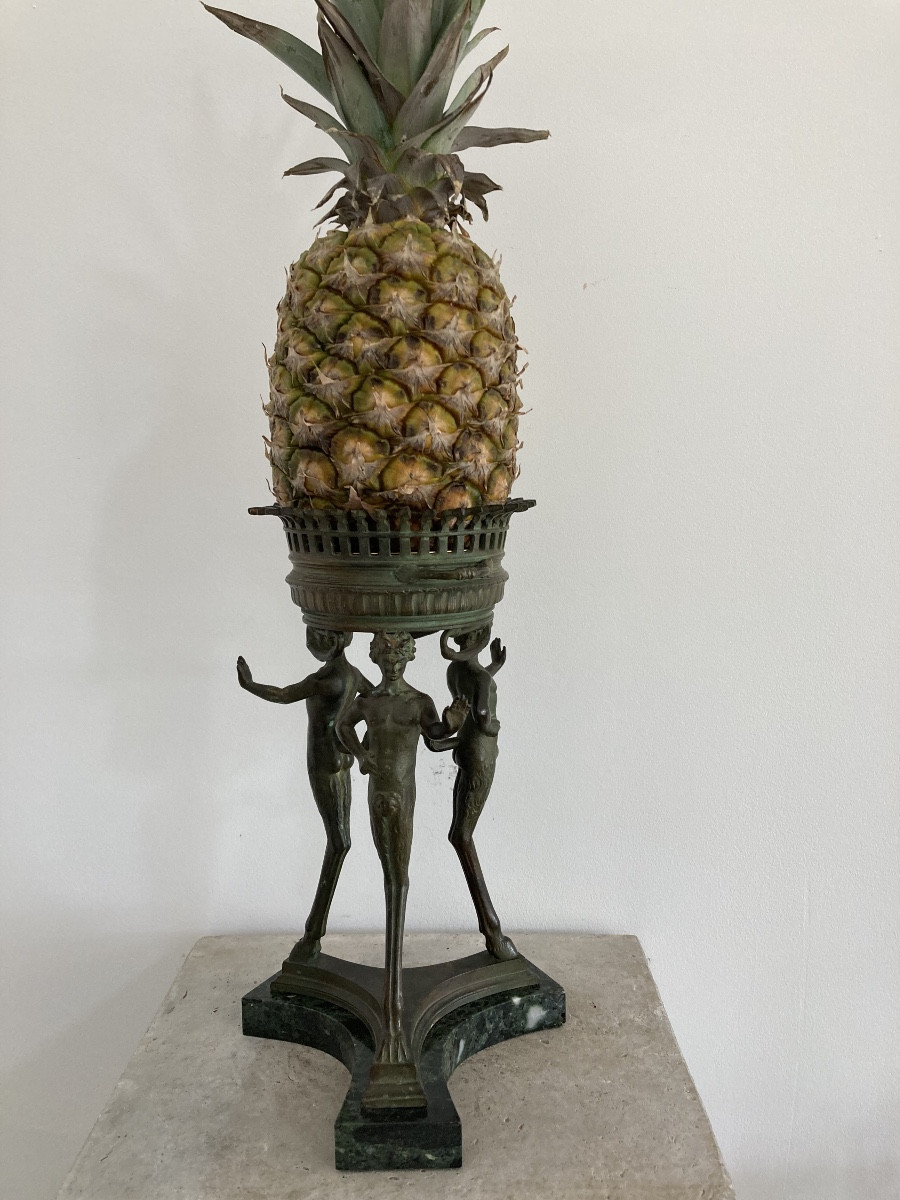19th Century Bronze Centerpiece.-photo-2