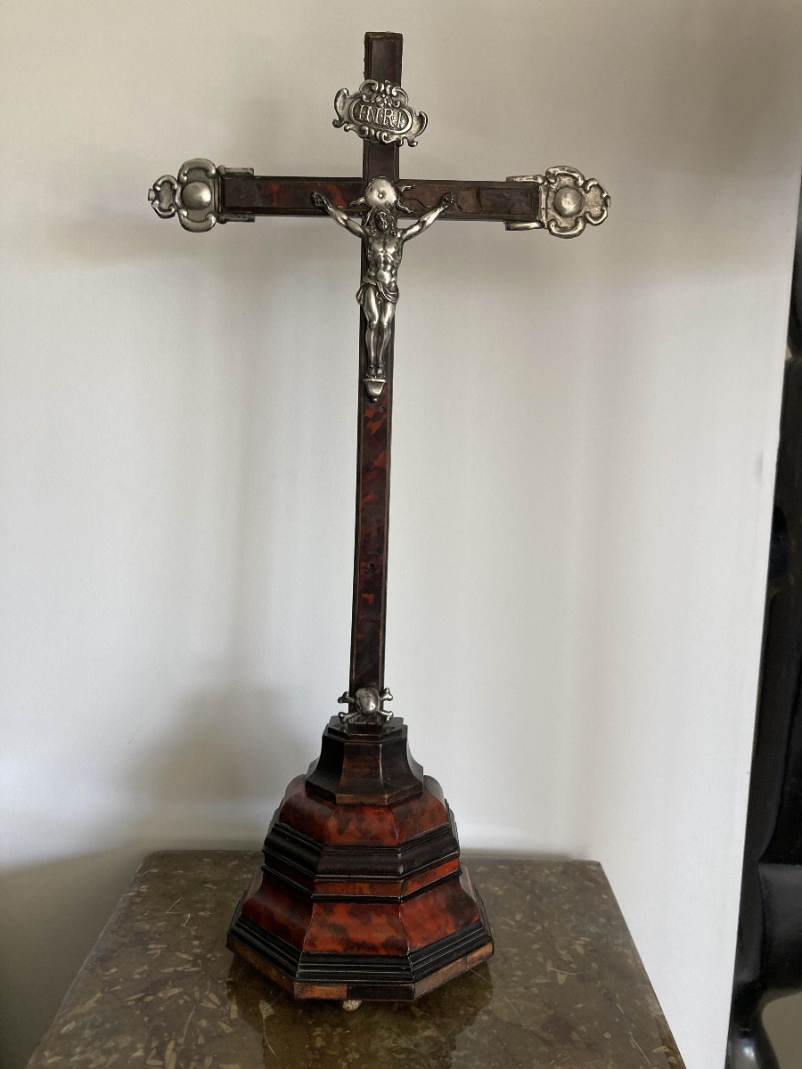 Christ en croix 17 ou 18ème siècle 