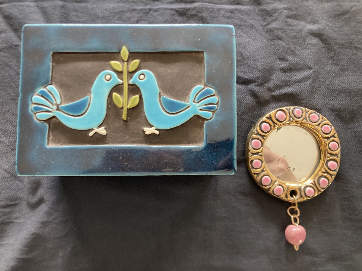 Small Mirror By Mithé Espelt-photo-2
