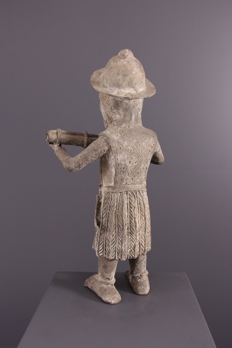 Art Tribal Africain - Figure de Portugais Bénin-photo-6