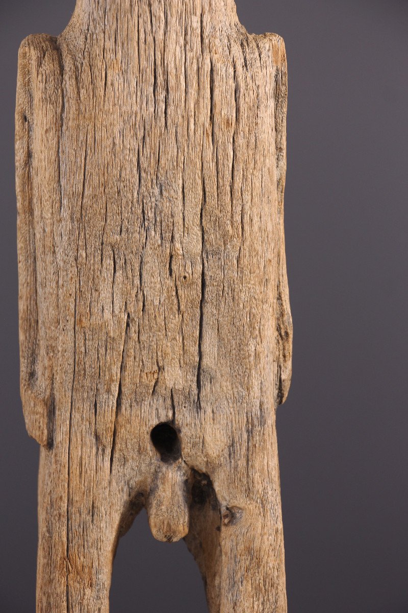 African Tribal Art - Sakalava Statue-photo-2