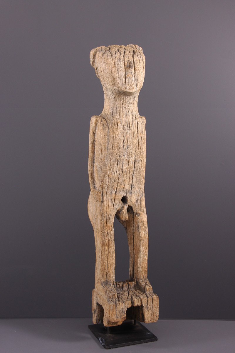 African Tribal Art - Sakalava Statue-photo-2