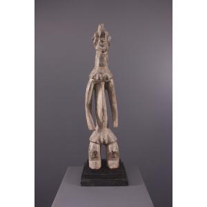 African Tribal Art - Mumuye Statue