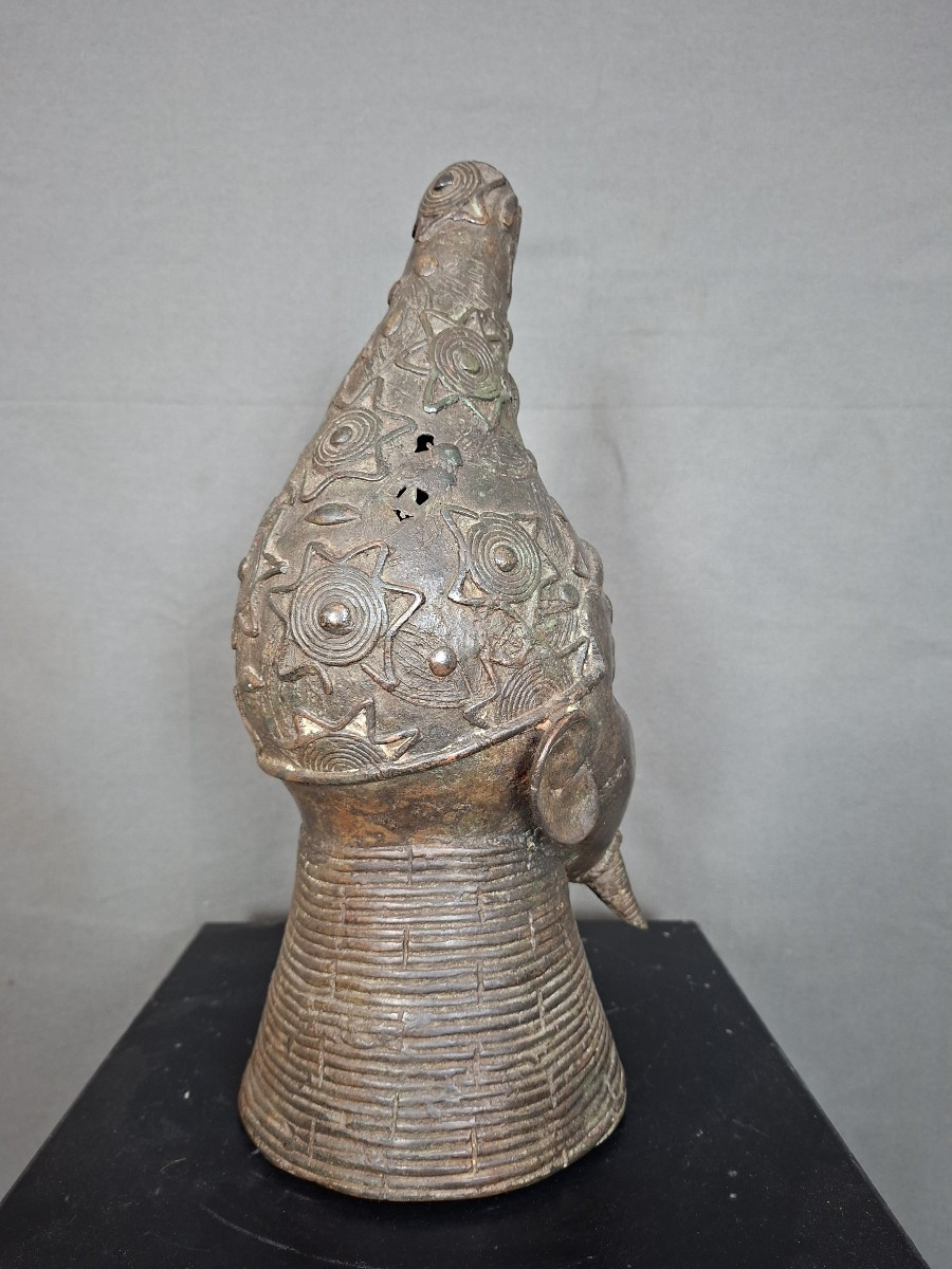 Royaume d'Ifé (Nigeria) - tête de dignitaire en bronze - 37 cm-photo-1