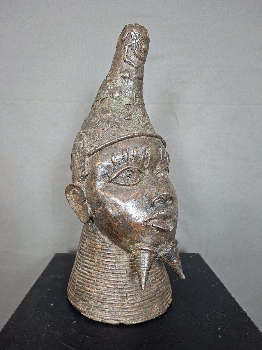 Royaume d'Ifé (Nigeria) - tête de dignitaire en bronze - 37 cm