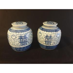 China - Pair Of Tea Pots - H 24 Cm