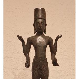 Cambodge - Vishnu en bronze - 41 cm