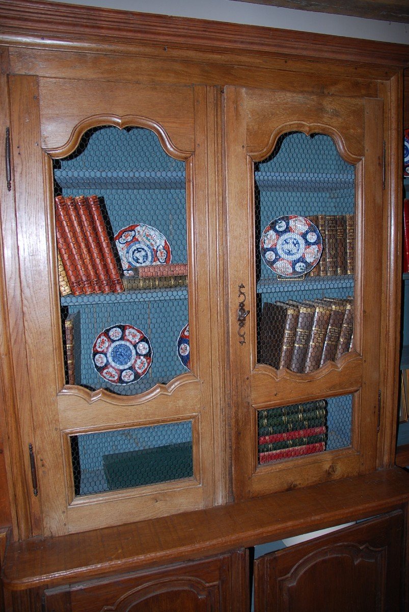 XVIII Oak Woodwork Library-photo-5