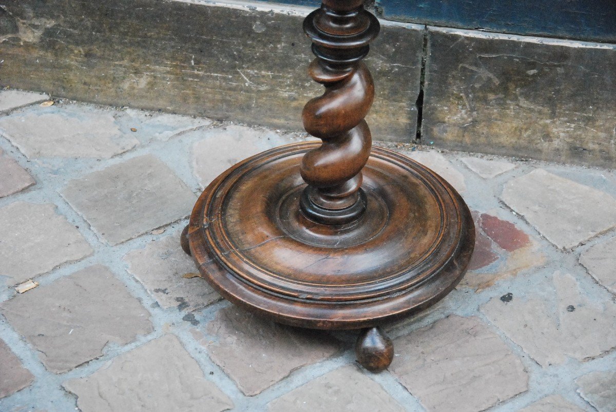 Sellette Ou Porte Flambeaux En Noyer Début XVIII-photo-3