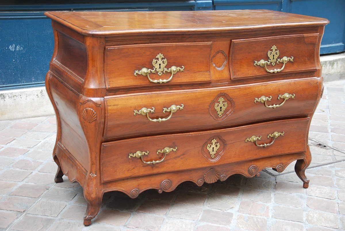 Bordelaise Chest Of Drawers In Walnut XVIII