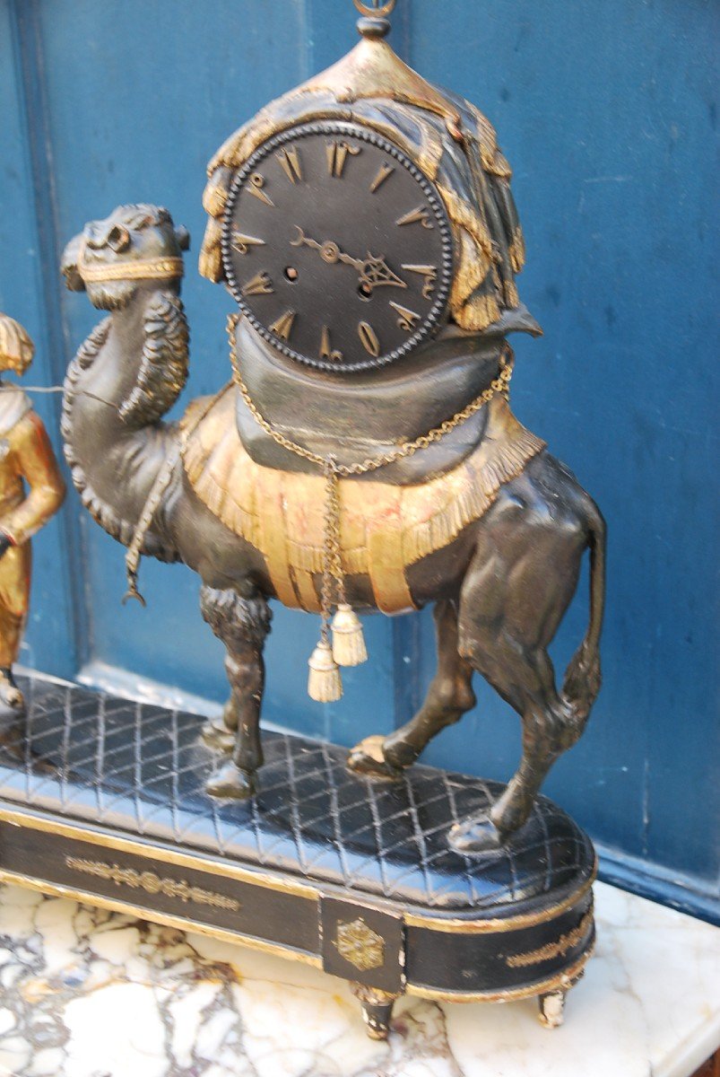 Rare Camel Clock In Black Forest Wood-photo-3