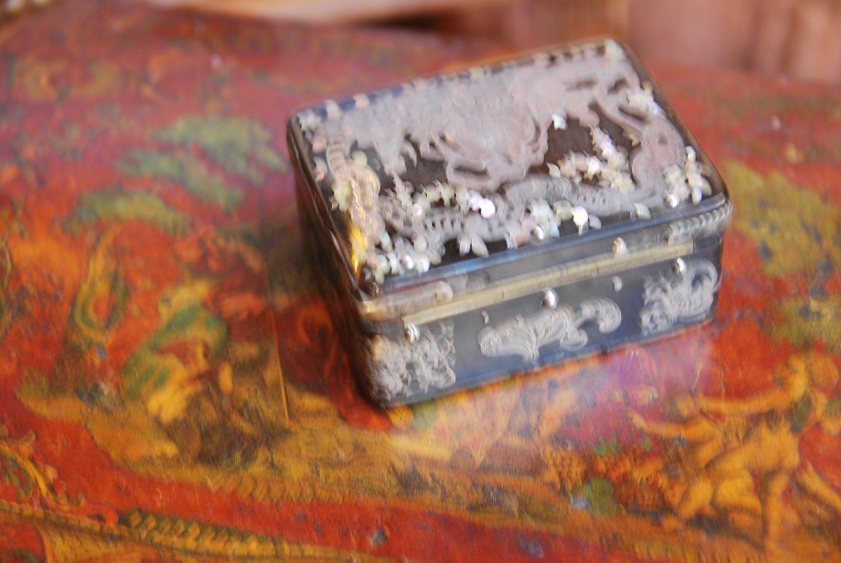 Tortoiseshell And Pique Box Naples Italy XVIII-photo-3