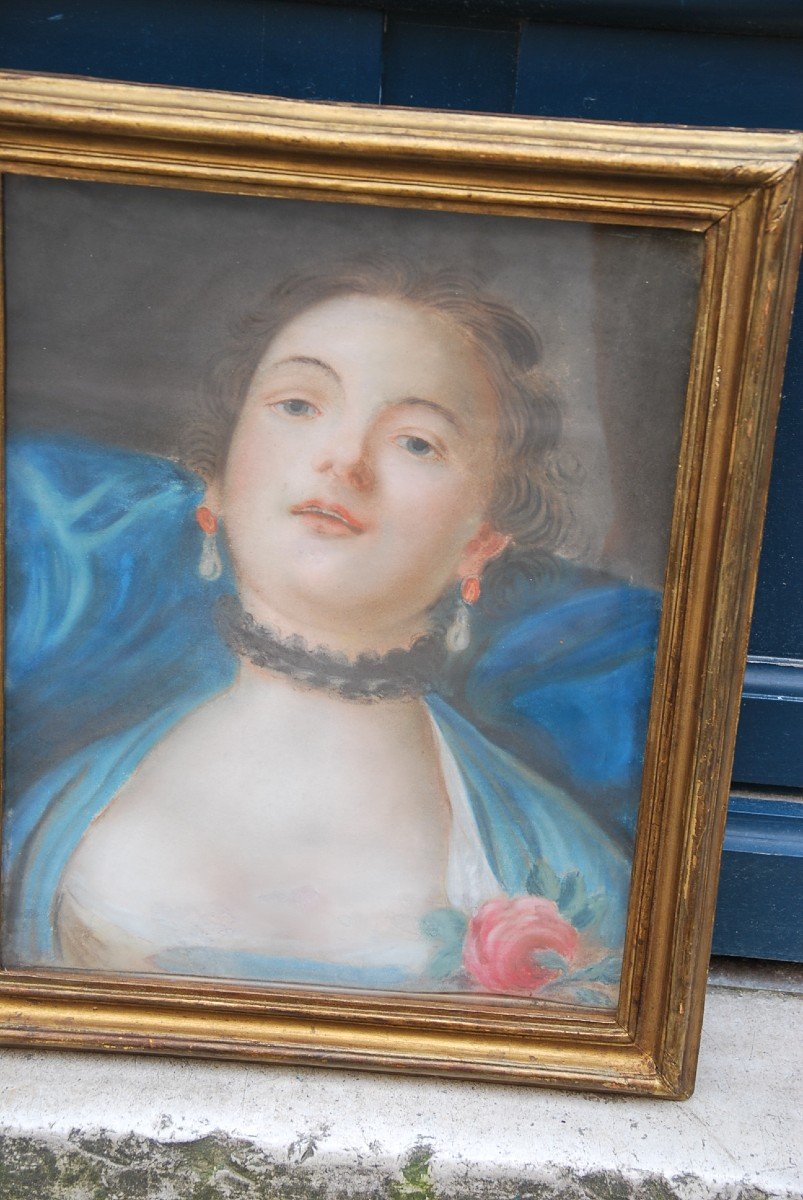 Pastel Jeune Femme XVIII suiveur de Boucher-photo-3