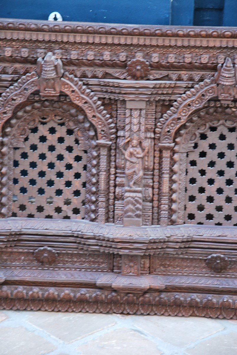 India, Rajastan, Carved Wooden Element-photo-4