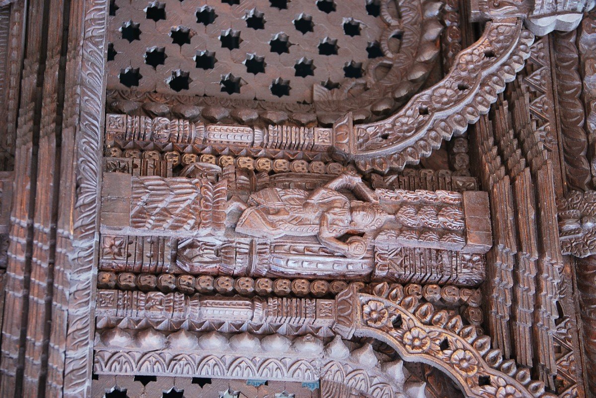 India, Rajastan, Carved Wooden Element-photo-5