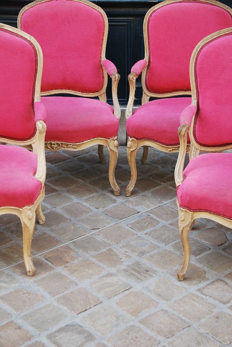 Delanois , Suite De 4 Fauteuils à La Reine D époque Louis  XV