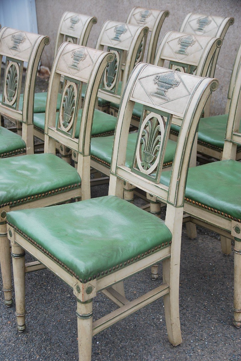 Suite De 12 Chaises Laquées Directoire-photo-1