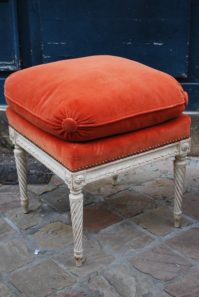 Pair Of Elegant Louis XVI Style Lacquered Wood Stools-photo-4