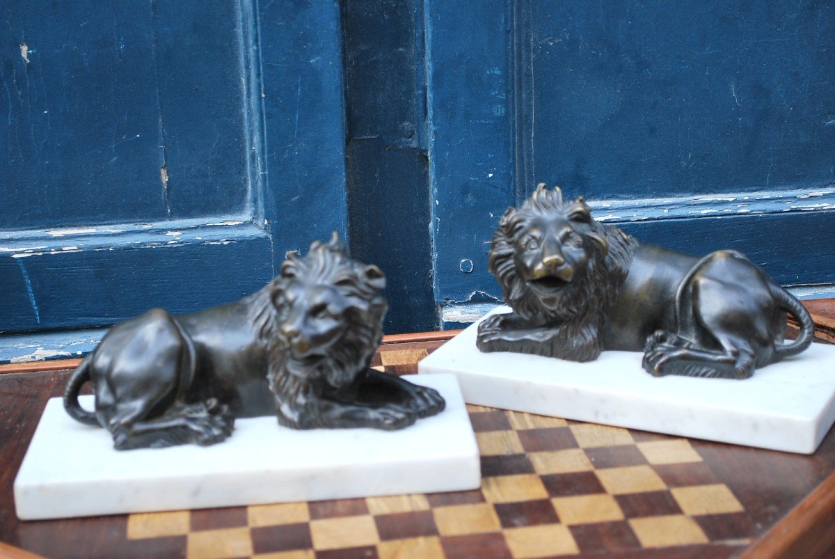 Pair Of Reclining Lions In Bronze XVII Style-photo-4