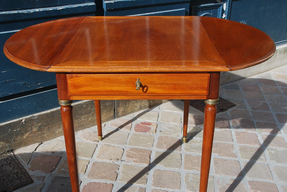 Elegant Small Mahogany Living Room Table Stamped With Canabas Louis XVI Period-photo-3