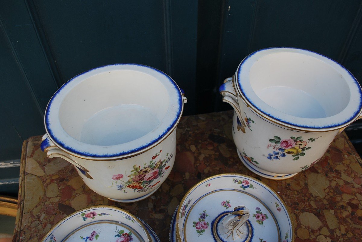 Sèvres , Paire De Cache Pots et glacières En Porcelaine Du XVIII -photo-4
