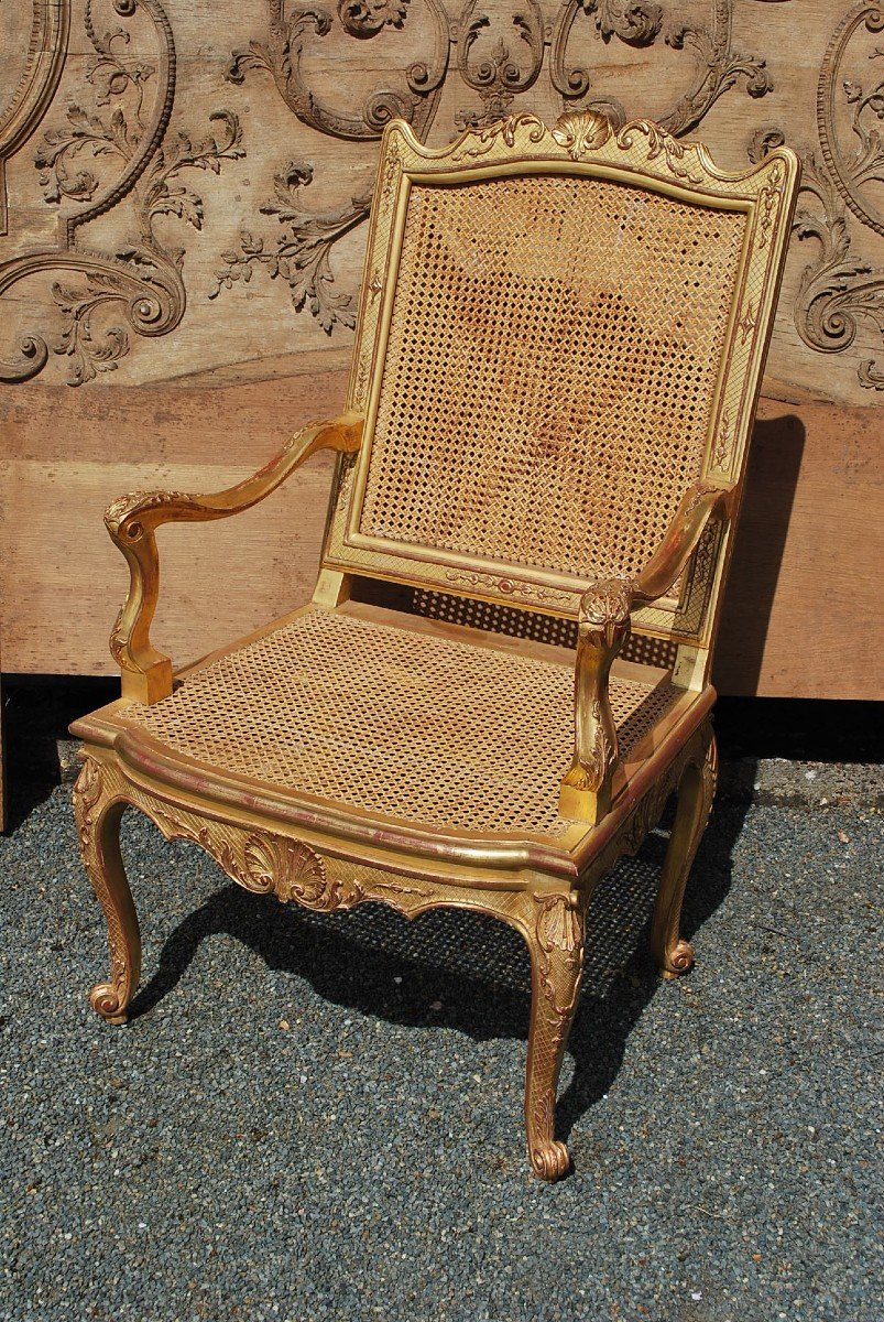 Regence Period Ceremonial Armchair In Golden Wood 