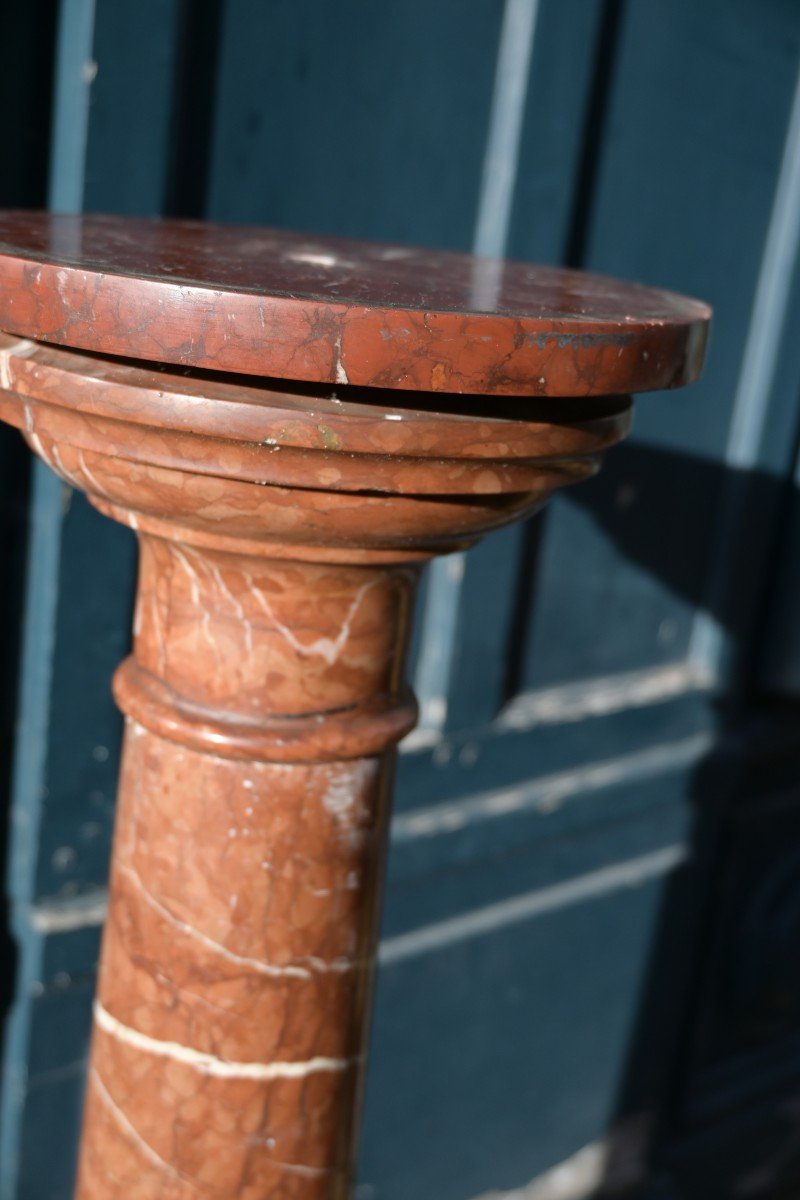 Royal Red Marble Column -photo-1