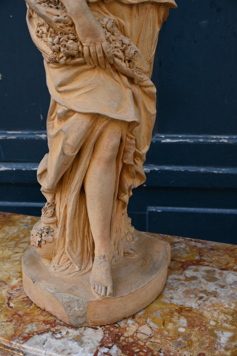 Terre Cuite Originale Du XVIII  Représentant Une Jeune Femme -photo-1