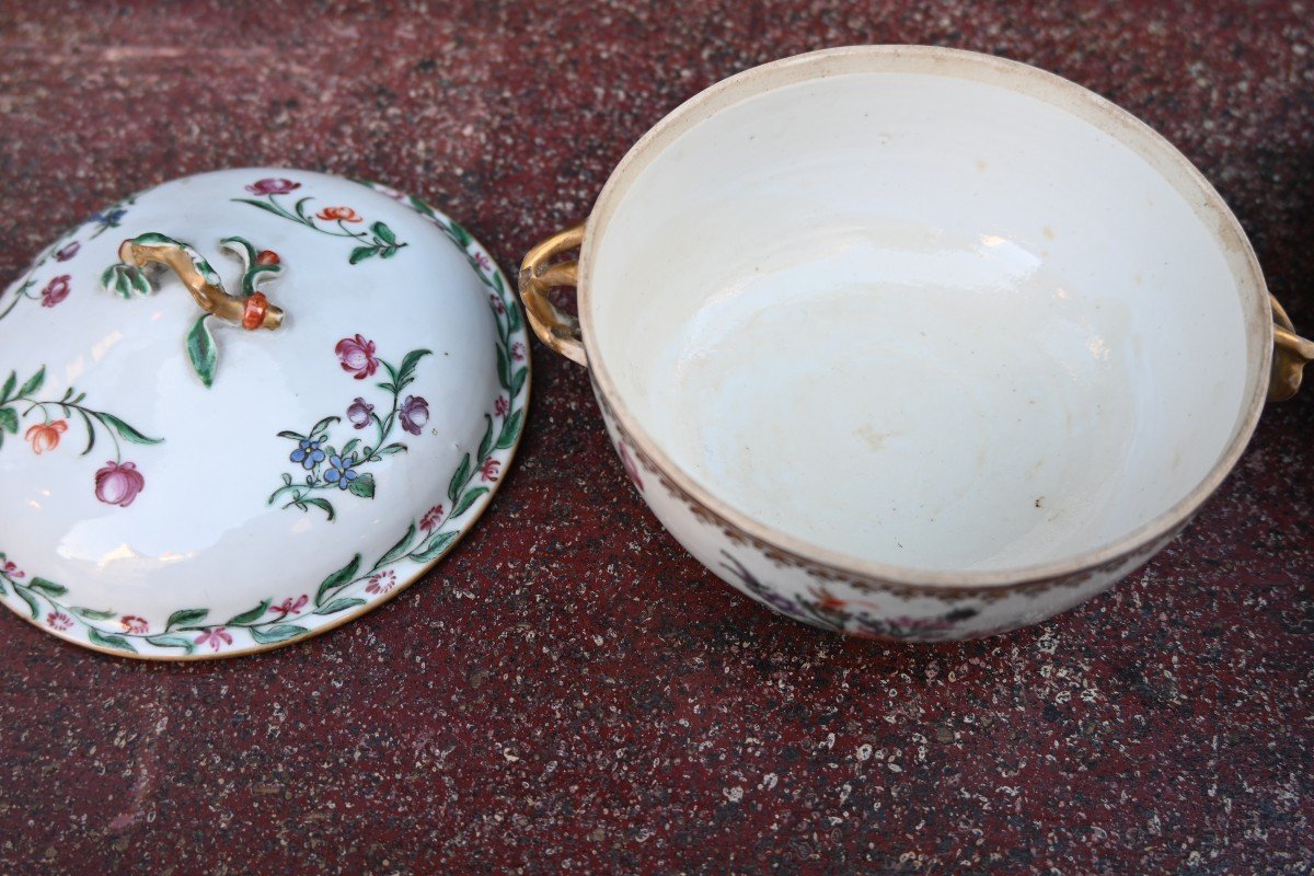 18th Century Chinese Porcelain Broth-photo-4