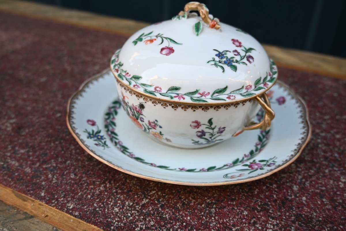 18th Century Chinese Porcelain Broth-photo-7