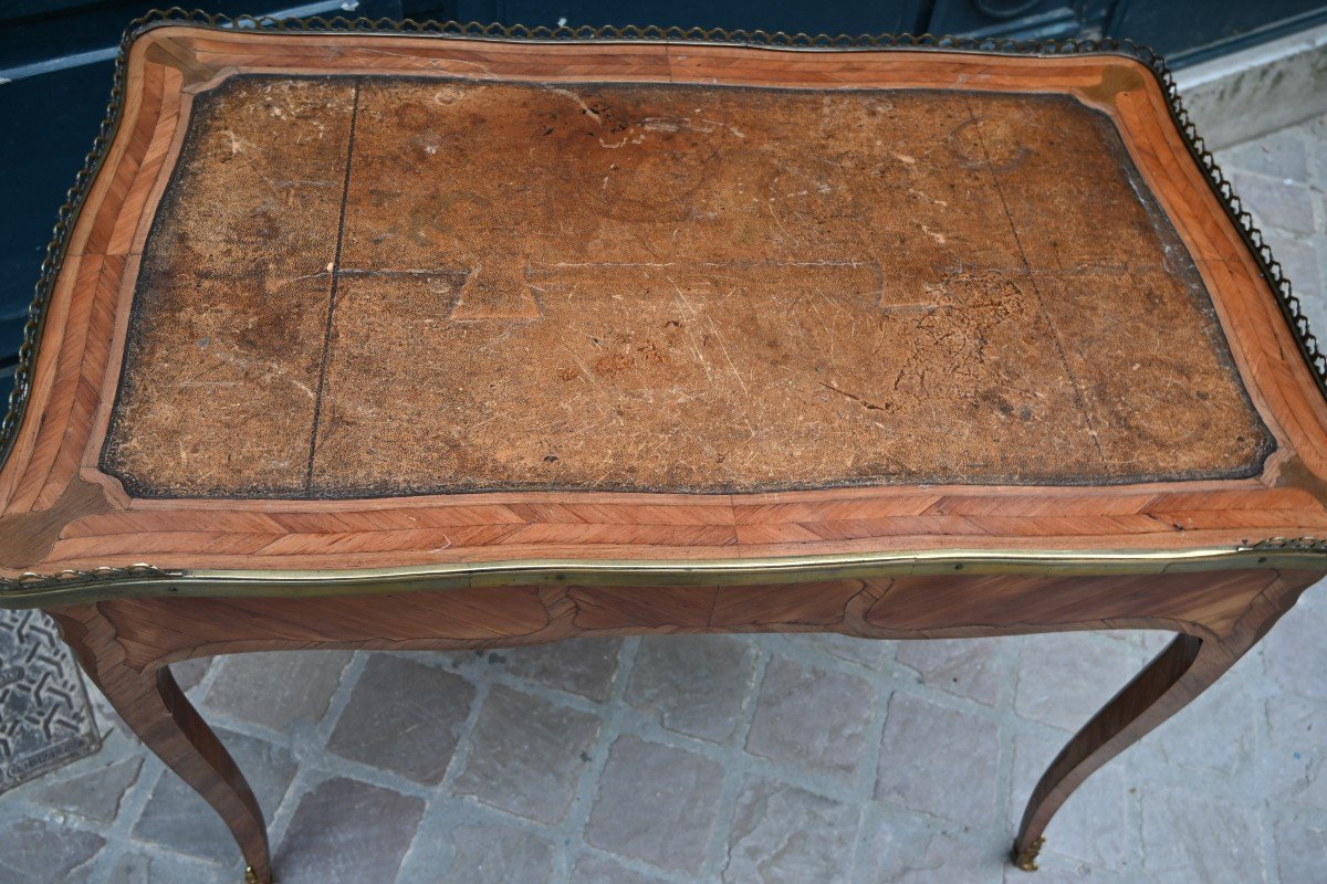 Small Louis XV Period Desk -photo-2