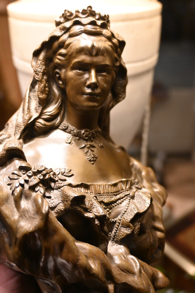Sissi Impératrice D Autriche , Buste En Bronze 