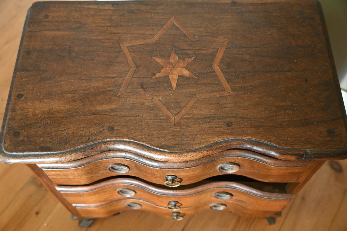 Petite commode de maitrise noyer Provence XVIII-photo-3