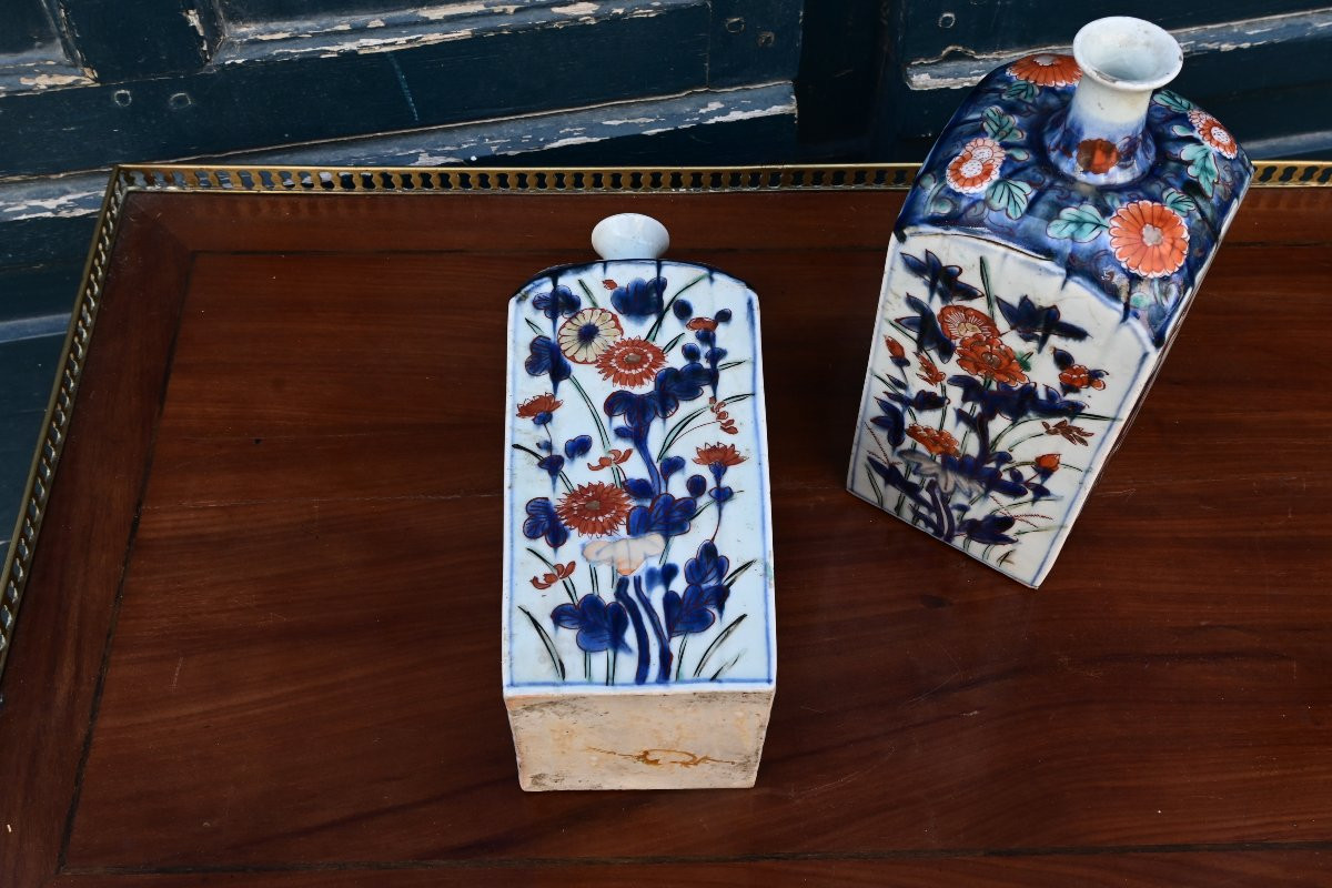 Paire de bouteilles à saké en porcelaine Imari Chine XVIII-photo-2