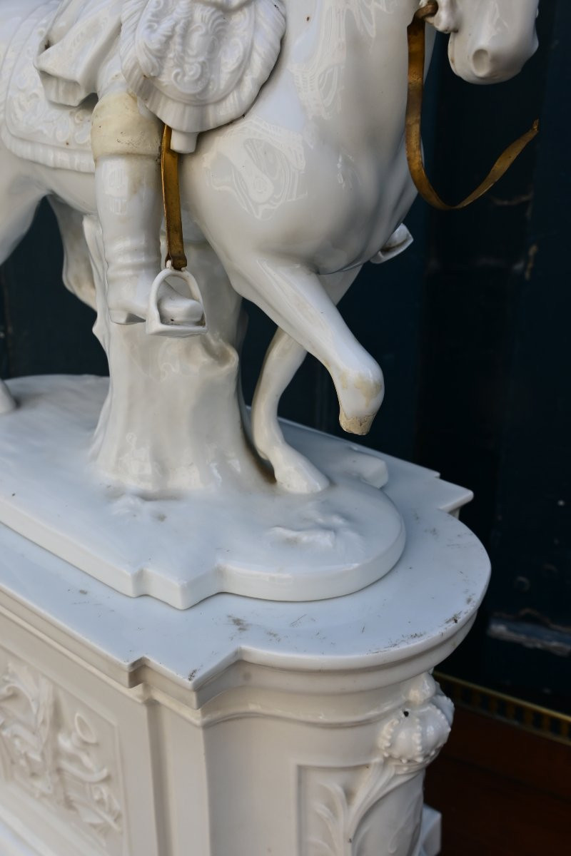 Frederic de Prusse , porcelaine dure de Fûrstenberg  , provenance chateau de Groussay -photo-3