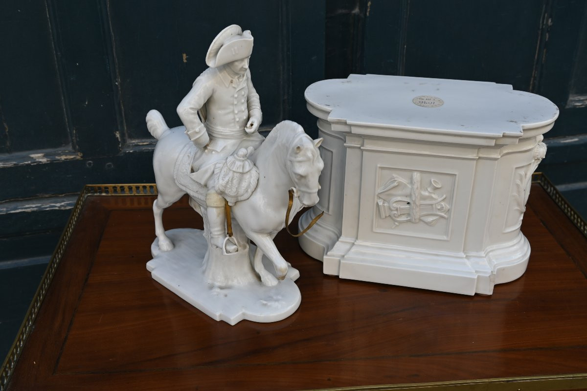 Frederic de Prusse , porcelaine dure de Fûrstenberg  , provenance chateau de Groussay -photo-8