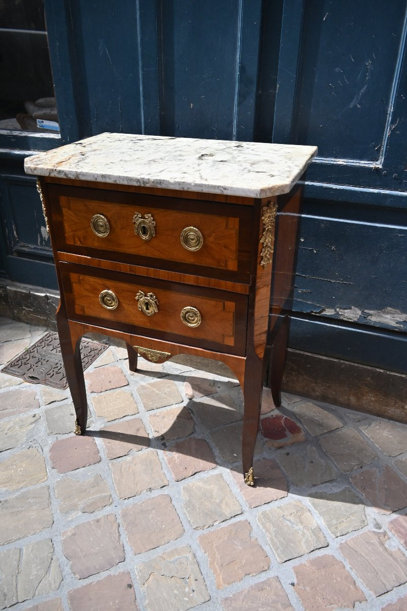 Petite commode d époque Louis XVI estampillée de Bury -photo-2