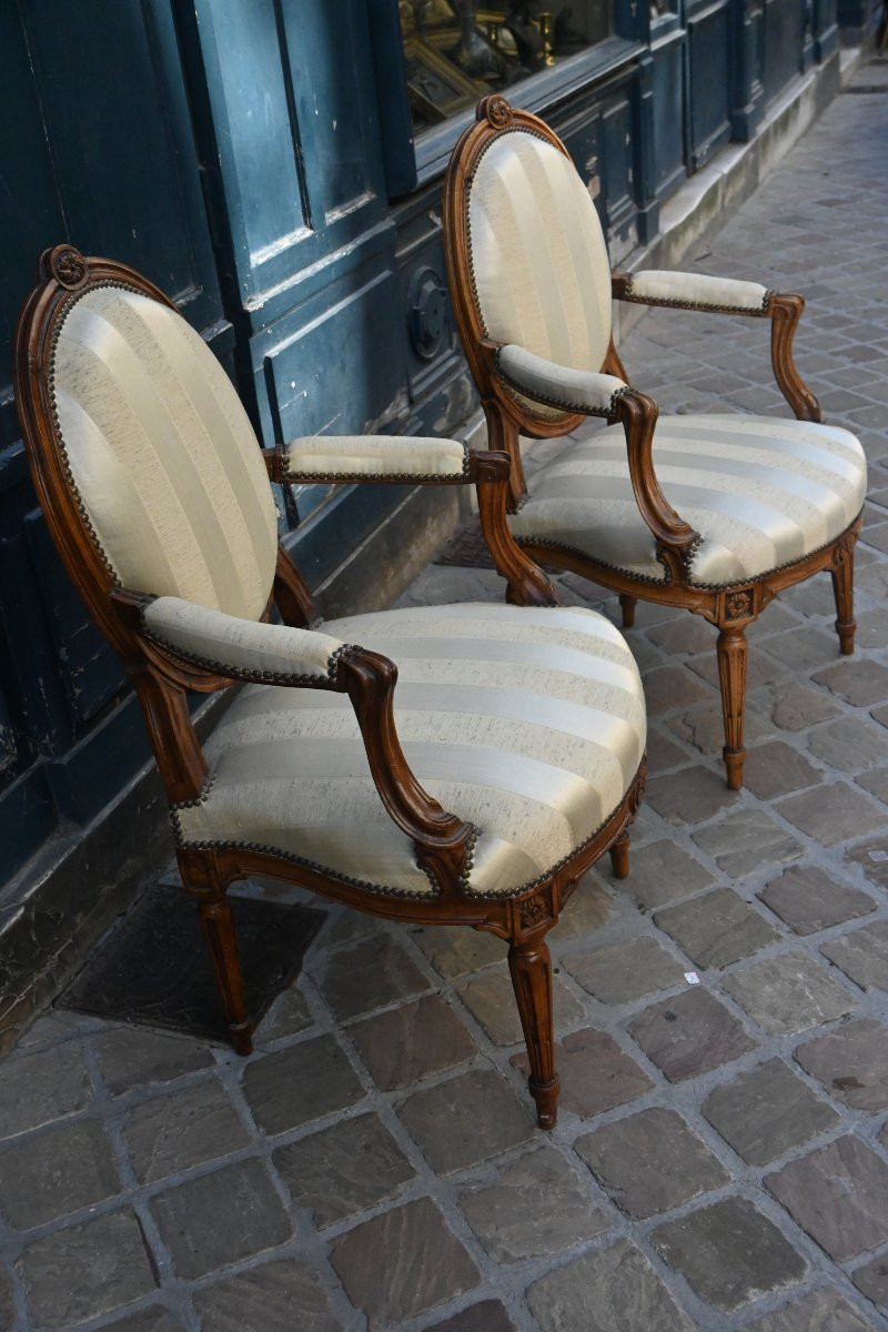 Paire de fauteuils à la reine ,Transition estampillés de Geny  , XVIII-photo-1
