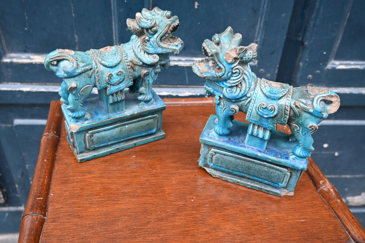 Pair Of Fô Dogs, In Glazed Stoneware, Ming Period -photo-2