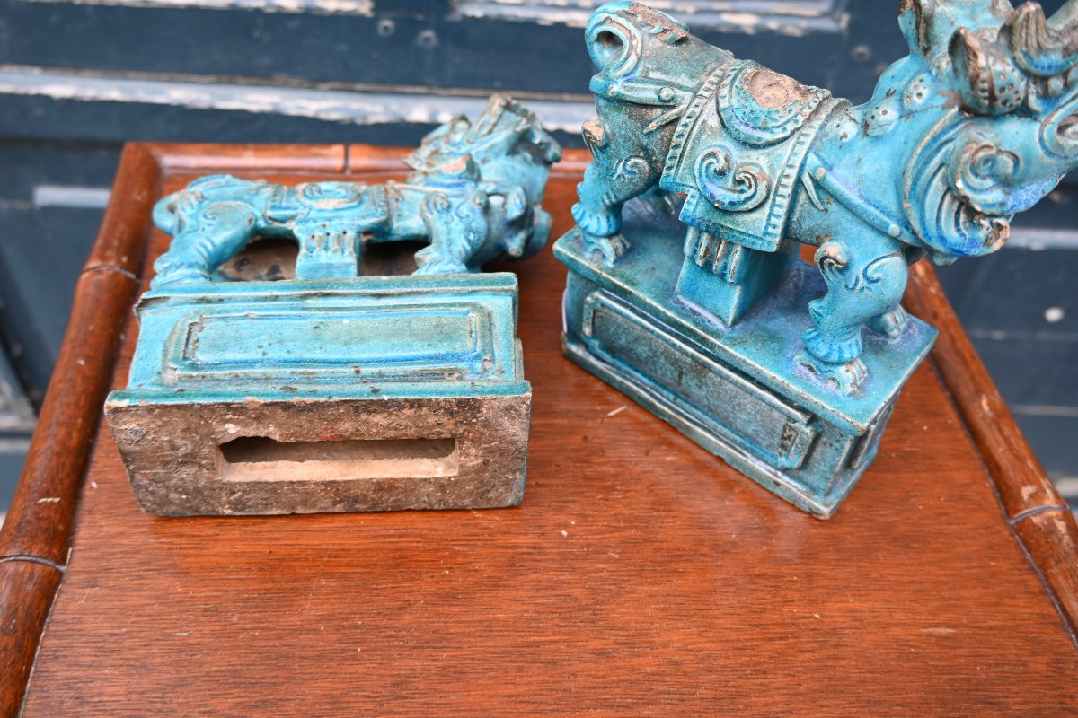 Pair Of Fô Dogs, In Glazed Stoneware, Ming Period -photo-4