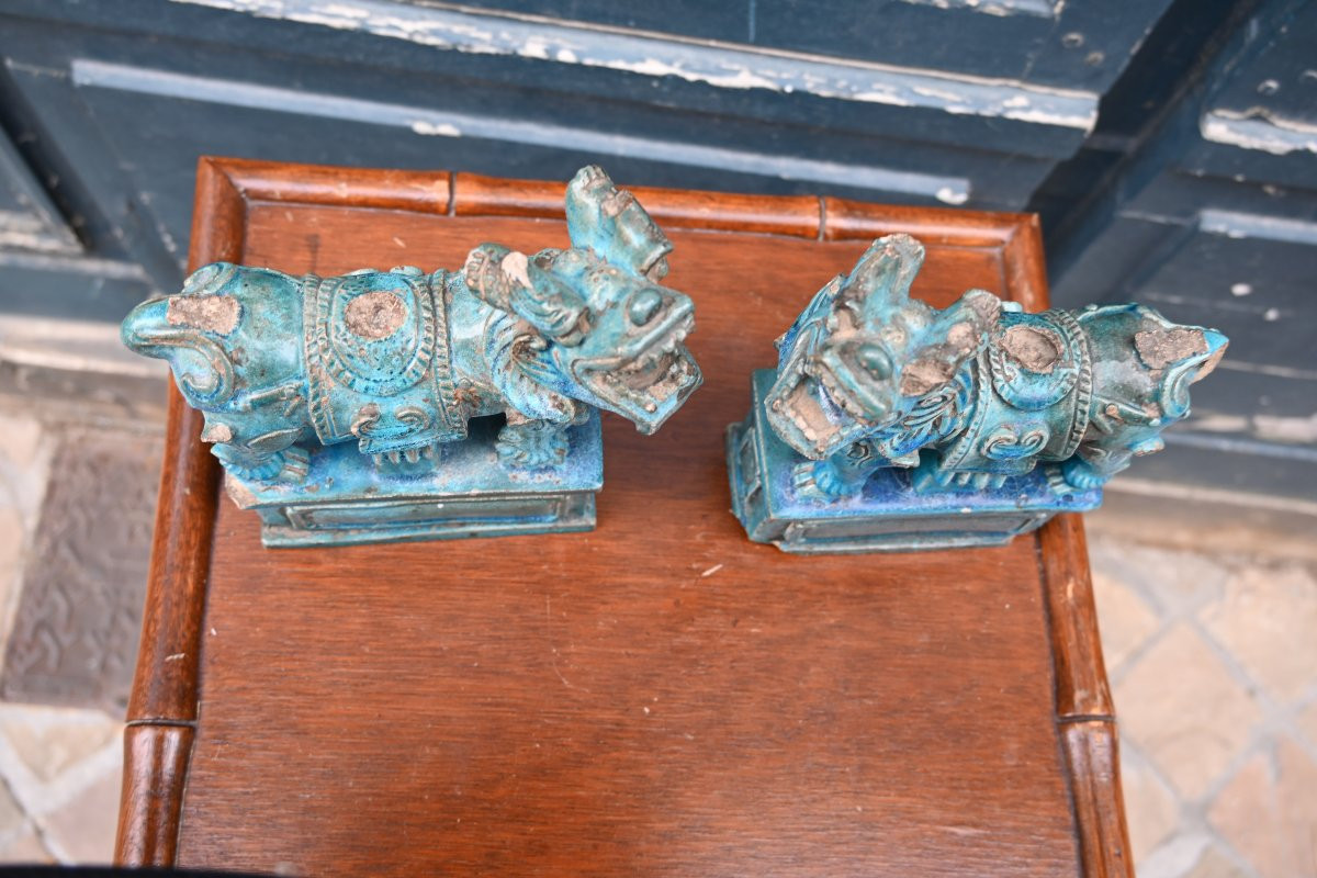 Pair Of Fô Dogs, In Glazed Stoneware, Ming Period -photo-4