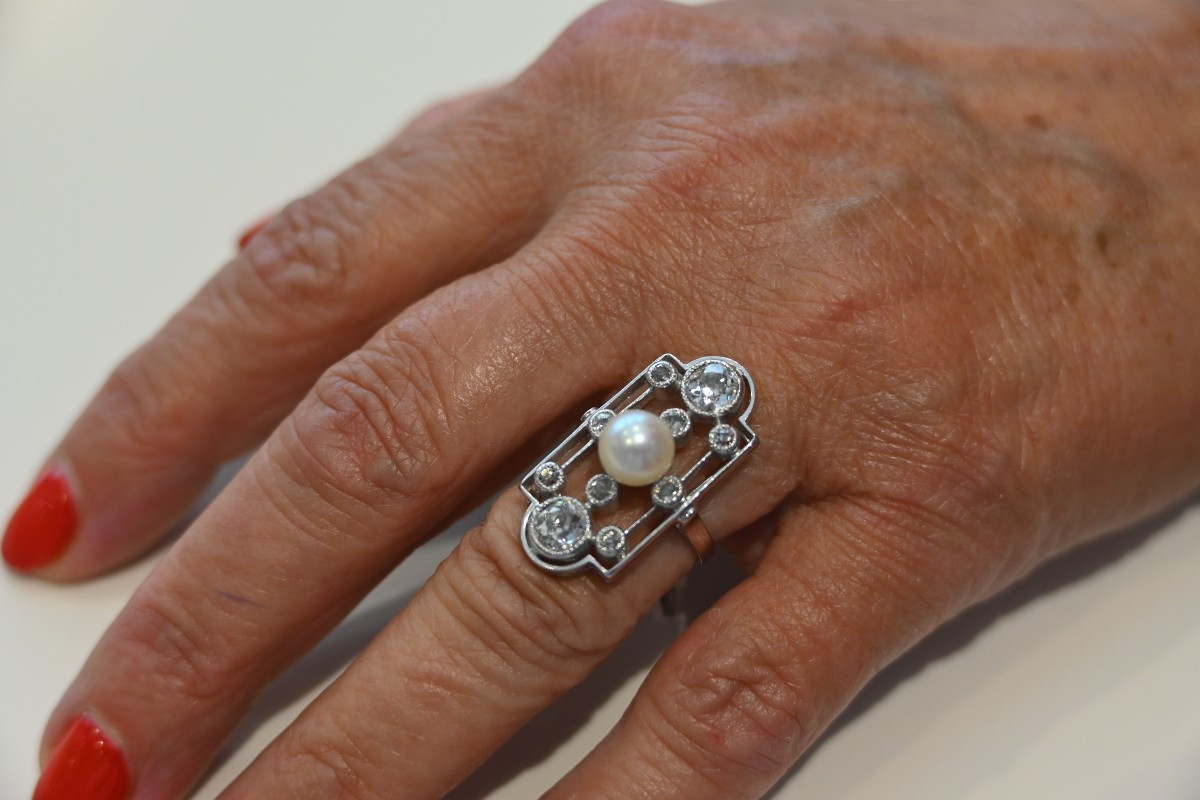 Belle époque Ring, White Gold, Diamonds And Pearl