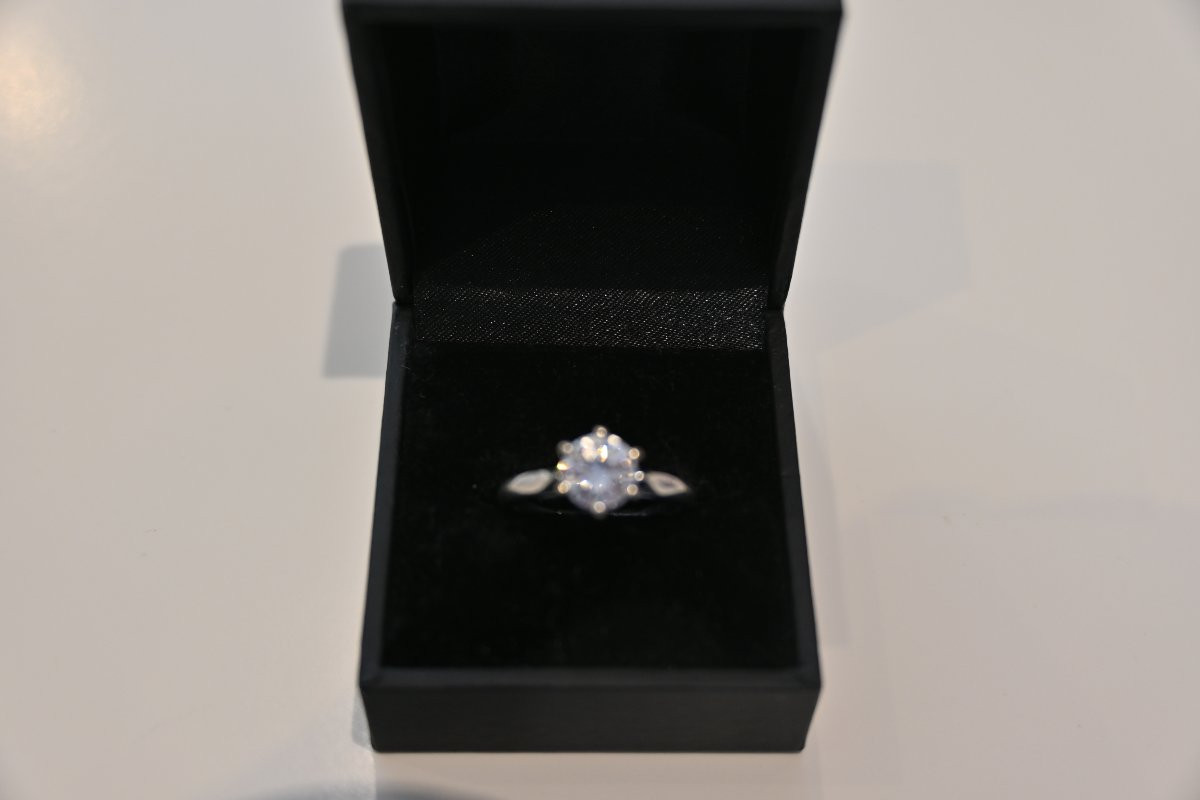 Beautiful 2 Ct Diamond, Modern Cut-photo-3