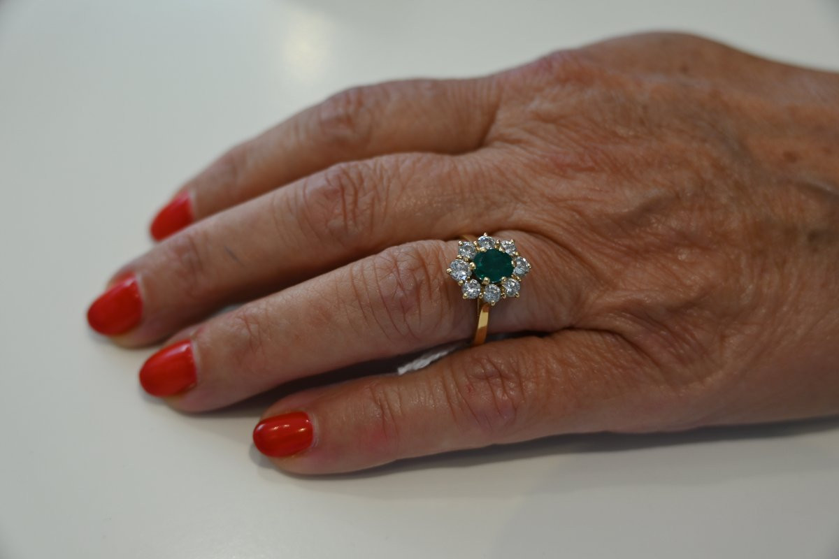 Ring, Gold, Emerald And Diamonds-photo-3