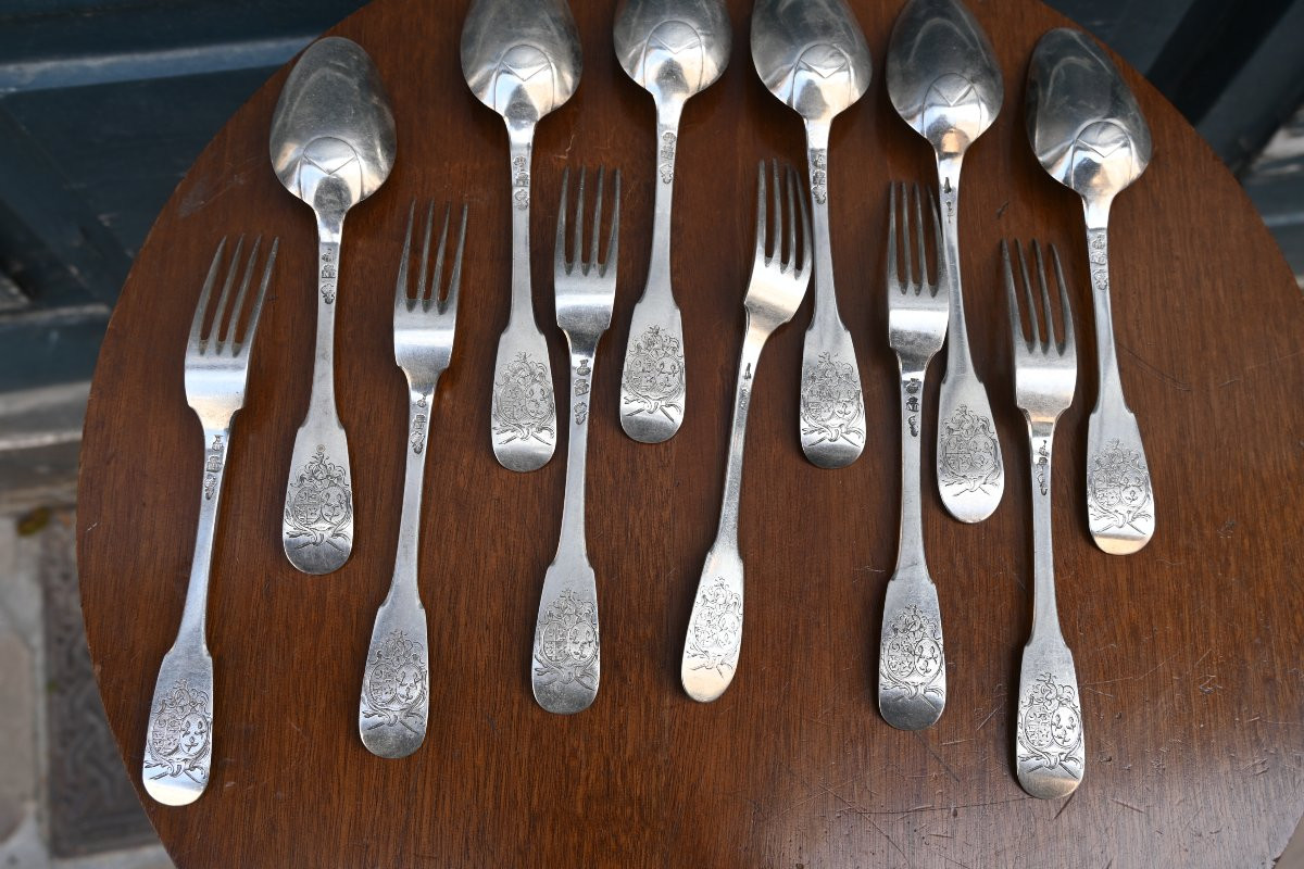 Suite Of 6 18th Century Coat Of Arms Cutlery -photo-2